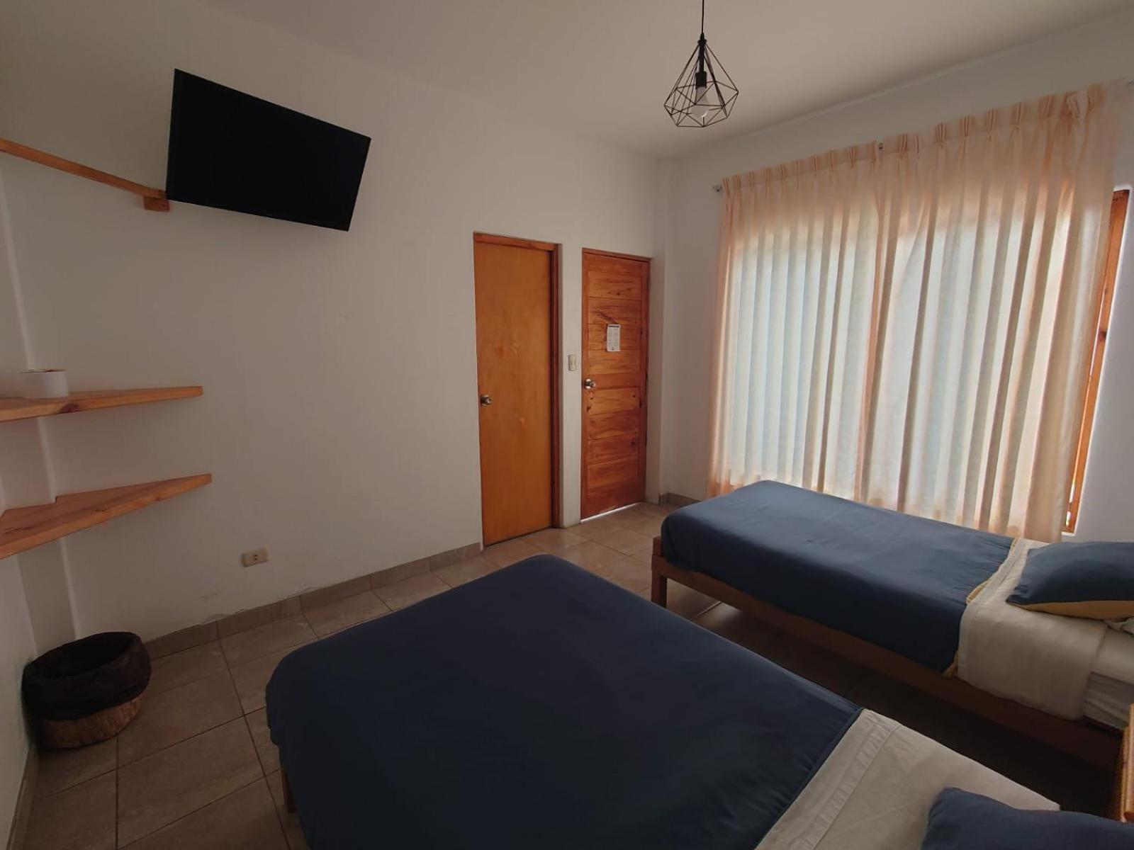 Ravenala Paracas Hostel Buitenkant foto