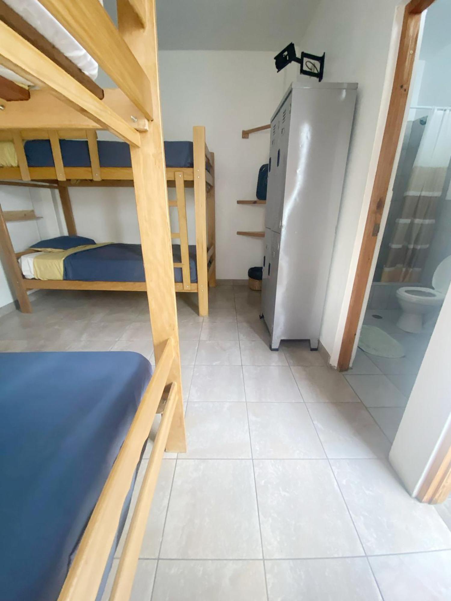 Ravenala Paracas Hostel Buitenkant foto